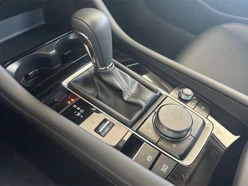 Used 2025 MAZDA MAZDA3 s image 22