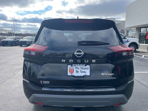 Used 2022 Nissan Rogue SV image 4