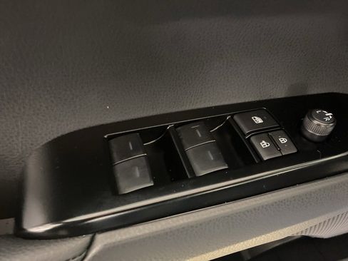 Used 2025 Toyota Camry XSE image 22