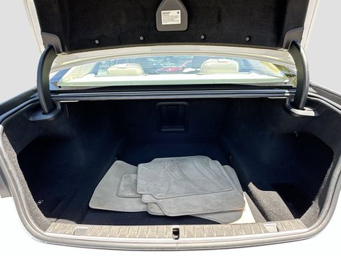 Used 2020 BMW 740i w/ Luxury Rear Seating Package RWD image 28