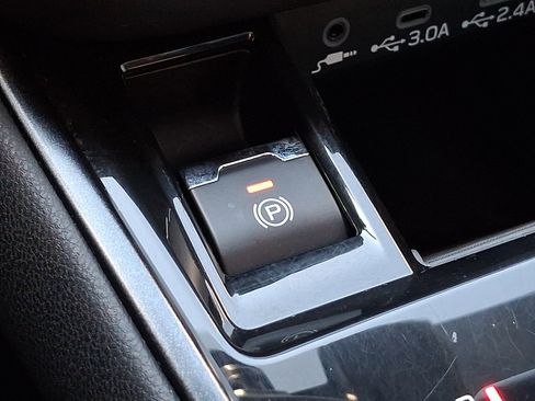 Used 2024 Subaru Legacy Sport image 24