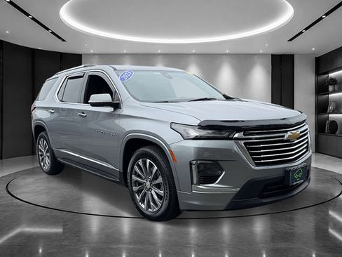 Certified 2023 Chevrolet Traverse Premier AWD/4WD image 2