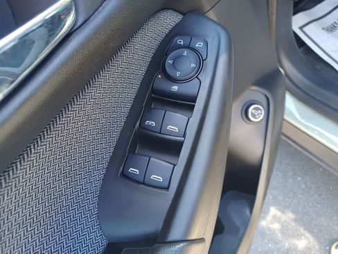 Used 2025 Chevrolet TrailBlazer LT w/ Convenience Package AWD/4WD image 18