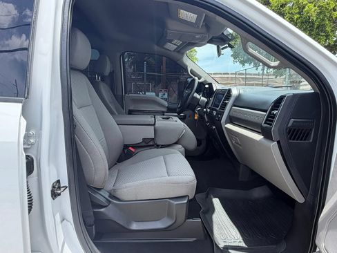 Used 2021 Ford F250 XLT w/ XLT Value Package AWD/4WD image 13