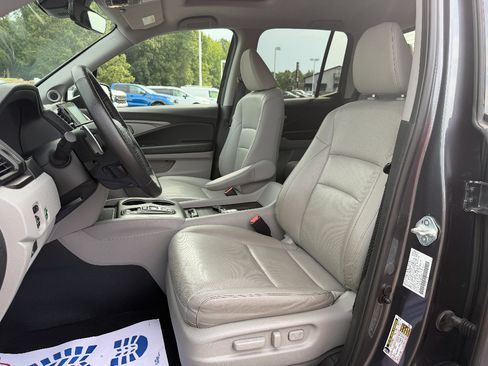 Used 2023 Honda Ridgeline RTL-E image 36