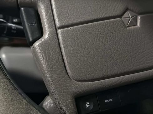 Used 1997 Dodge B2500 RWD image 23