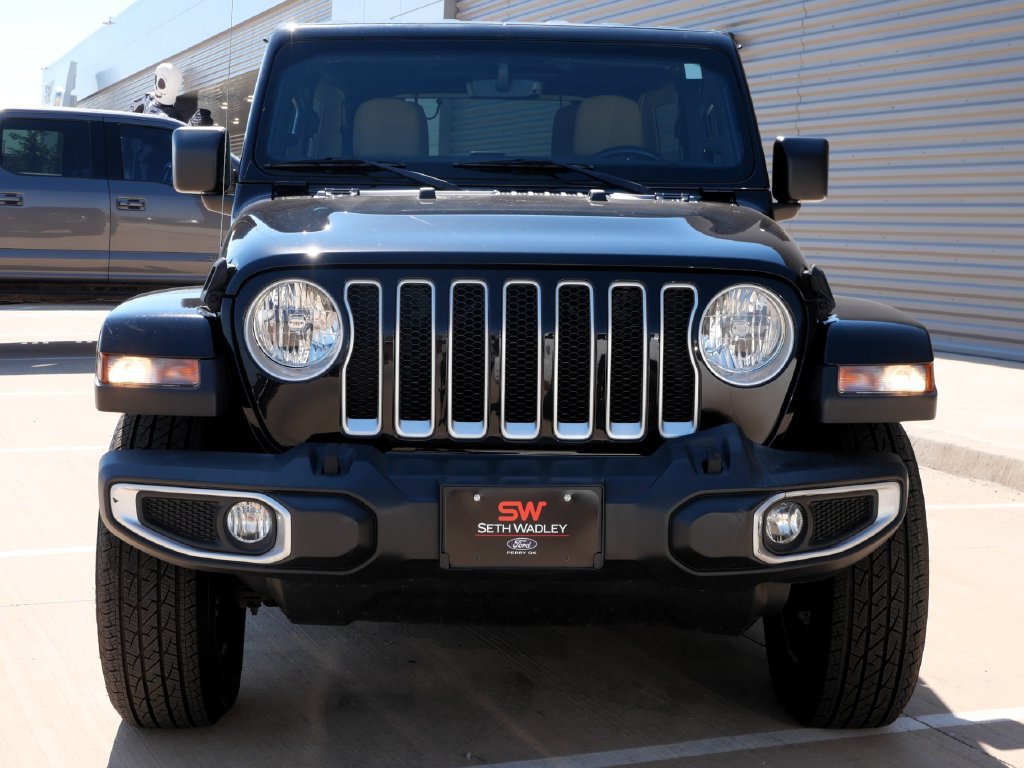 Used 2021 Jeep Wrangler Unlimited Sahara AWD/4WD image 4