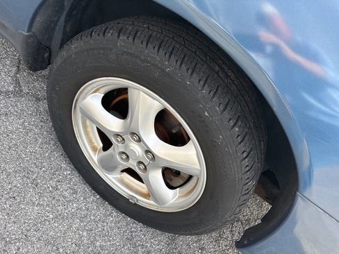 Used 2002 Ford Taurus SES image 5