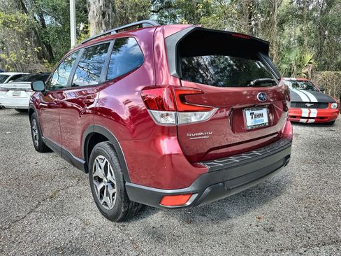 Used 2021 Subaru Forester Premium w/ Popular Package #1 image 4