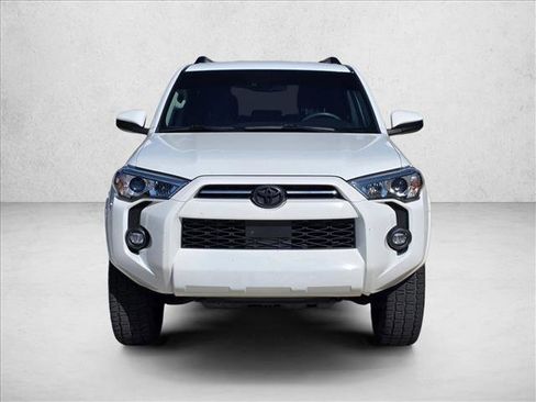 Used 2021 Toyota 4Runner SR5 image 2