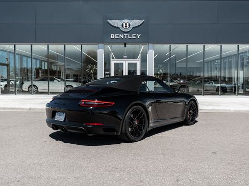 Used 2017 Porsche 911 Carrera GTS RWD image 3