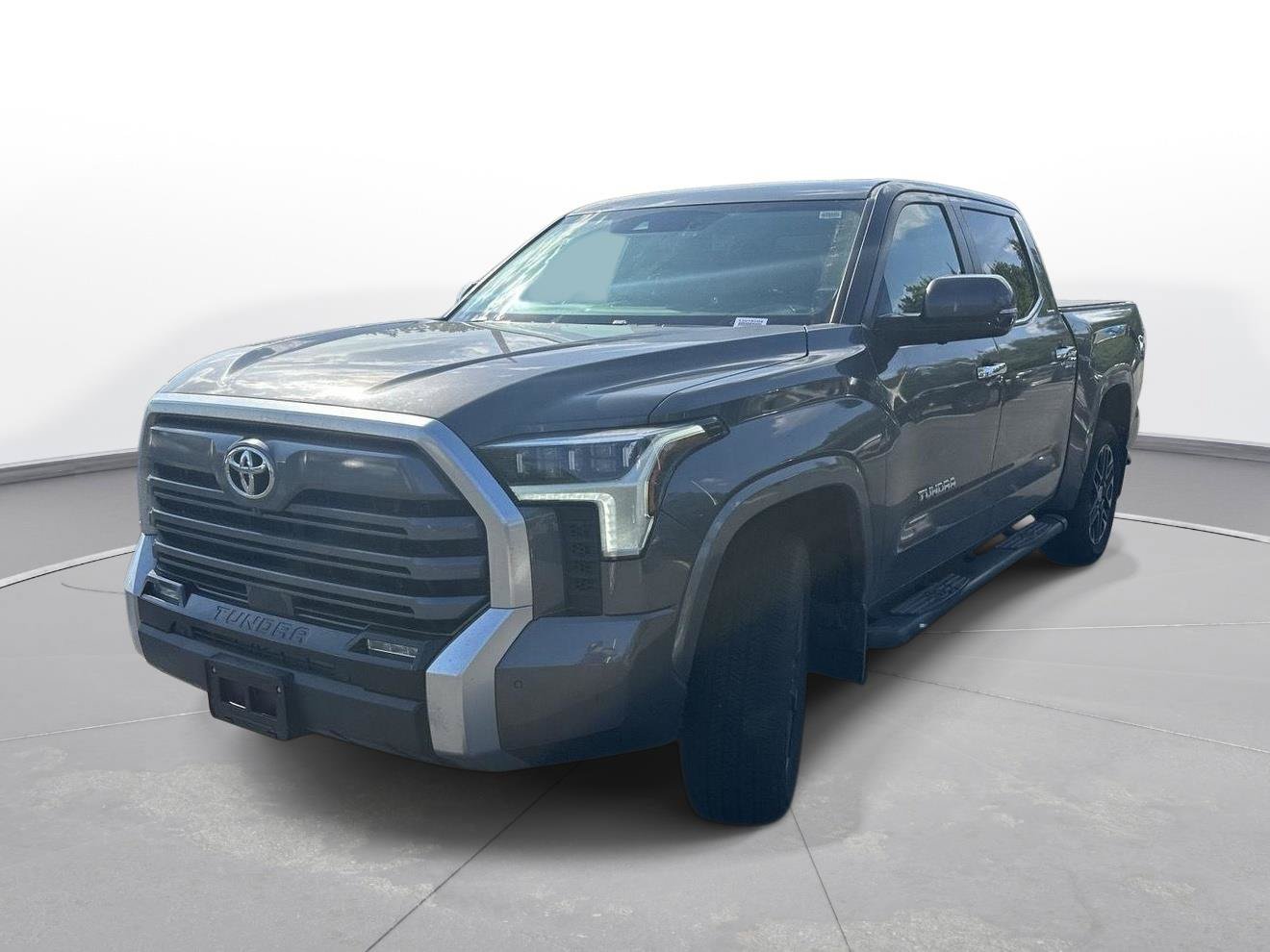 Used 2024 Toyota Tundra Limited AWD/4WD image 24
