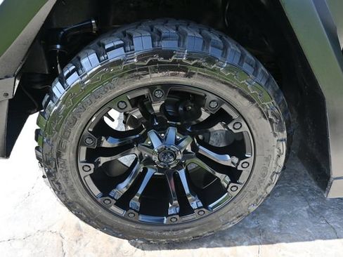 Used 2003 HUMMER H2 AWD/4WD image 10