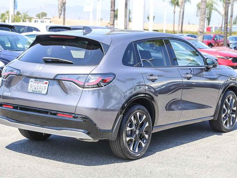Used 2026 Honda HR-V EX-L image 9
