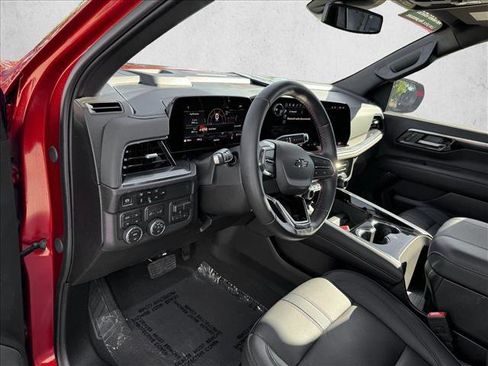 Used 2025 Chevrolet Tahoe RST w/ RST Capability Package AWD/4WD image 12
