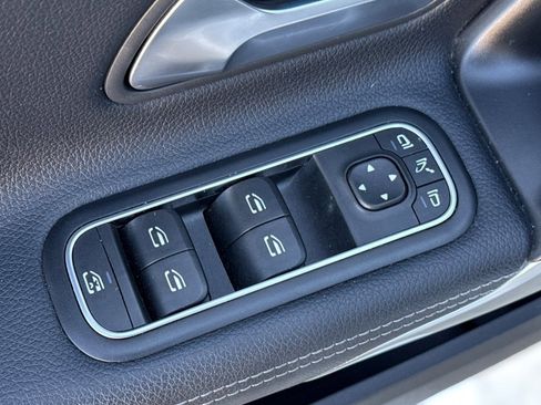 Certified 2022 Mercedes-Benz A 220 image 12