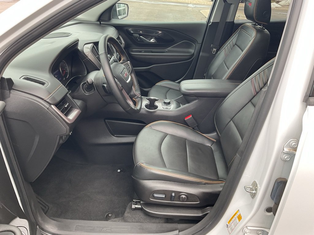 Used 2023 GMC Terrain AT4 w/ Infotainment Package II AWD/4WD image 10