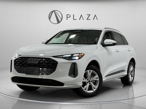 New 2025 Audi Q5 Premium image 1