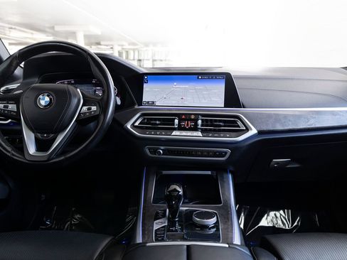 Used 2023 BMW X5 xDrive40i AWD/4WD image 11