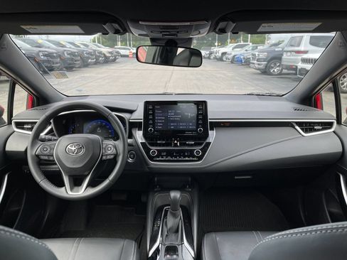Used 2021 Toyota Corolla XSE FWD image 15