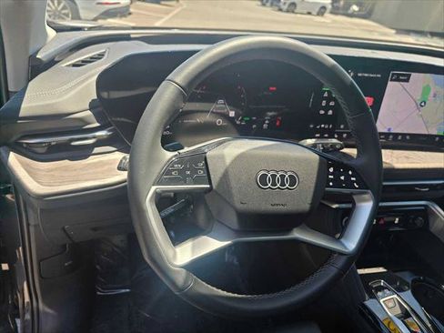 Used 2025 Audi Q5 Premium Plus w/ Premium Plus AWD/4WD image 26