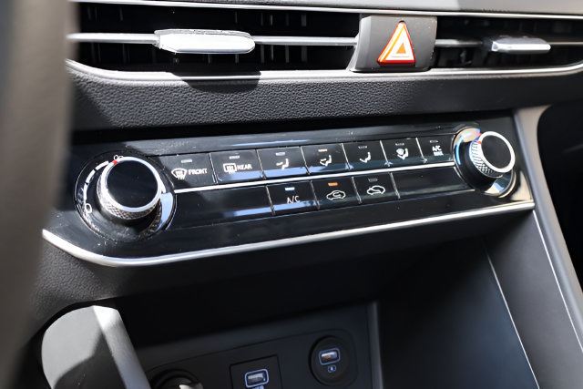 Used 2023 Hyundai Sonata SE FWD image 19
