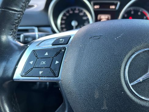 Used 2016 Mercedes-Benz GL 450 GL450 SUV AWD image 27