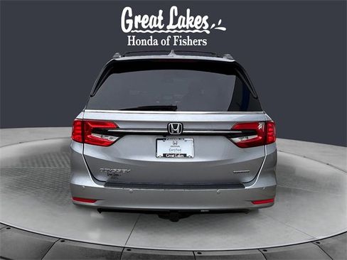 Used 2023 Honda Odyssey Touring image 4