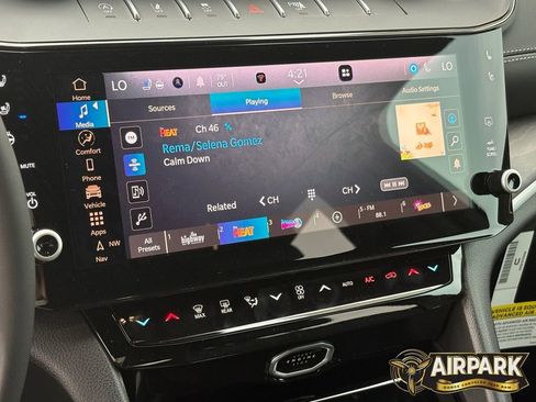 New 2026 Jeep Grand Cherokee Limited image 16