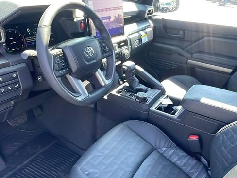 New 2026 Toyota 4Runner TRD Off-Road Premium AWD/4WD image 11