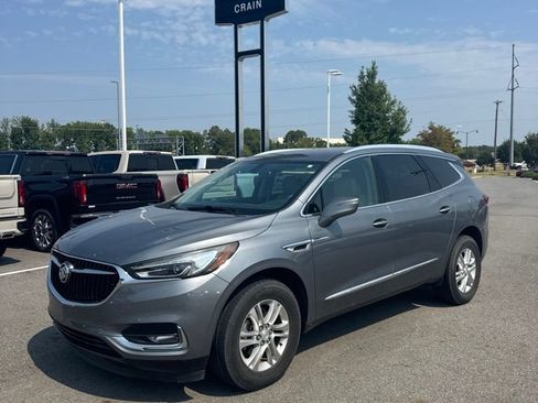 Used 2018 Buick Enclave Essence FWD image 4