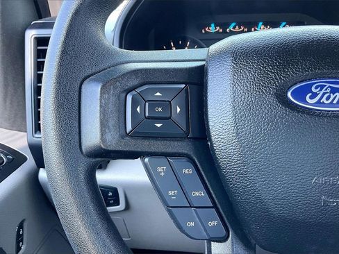 Used 2017 Ford F150 XL w/ Equipment Group 101A Mid image 10