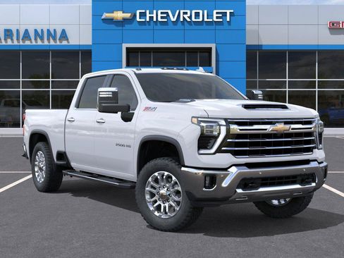 New 2026 Chevrolet Silverado 2500 LTZ w/ LTZ Plus Package AWD/4WD image 7