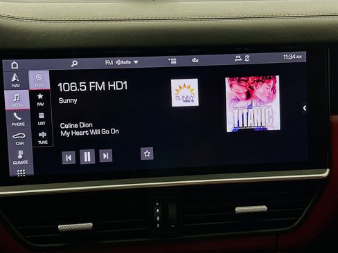 Used 2021 Porsche Cayenne AWD/4WD image 21