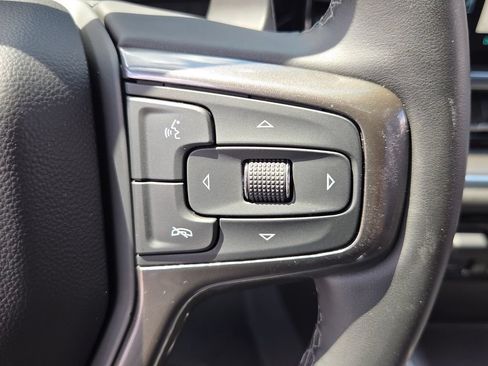 Used 2023 Chevrolet Silverado 1500 High Country w/ High Country Premium Package AWD/4WD image 23