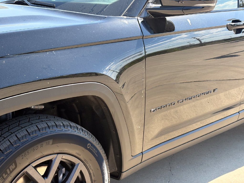 New 2027 Jeep Grand Cherokee 4WD image 10