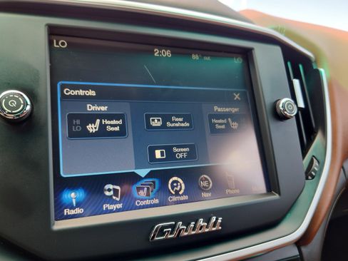Used 2015 Maserati Ghibli S Q4 AWD/4WD image 26