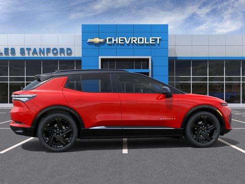 New 2026 Chevrolet Equinox EV RS w/ Convenience Package II FWD image 5