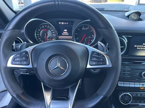 Used 2020 Mercedes-Benz SLC 43 AMG image 19