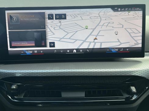 Used 2025 BMW 330i xDrive Sedan image 15