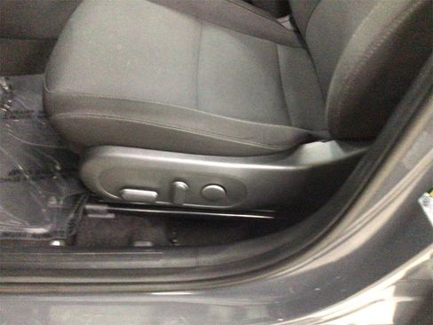 Used 2024 Hyundai Kona SEL w/ Convenience Package image 19