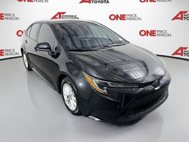 Used 2020 Toyota Corolla LE w/ LE Premium Package FWD image 1