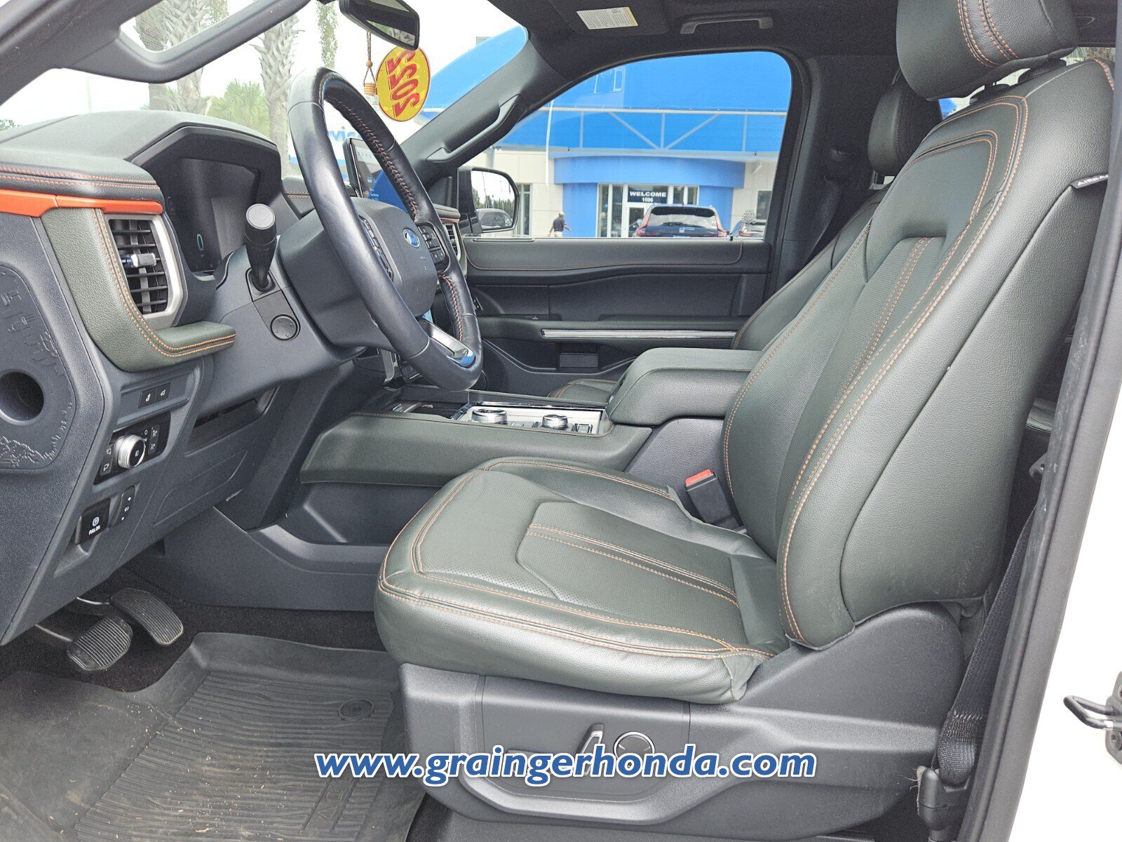 Used 2022 Ford Expedition Timberline AWD/4WD image 10