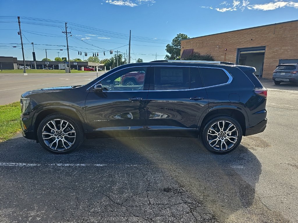 New 2027 GMC Acadia Denali Ultimate w/ LPO, Floor Liner Package AWD/4WD image 4