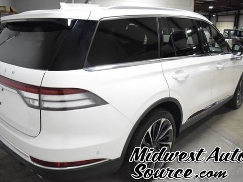 Used 2020 Lincoln Aviator Reserve w/ Equipment Group 202A AWD/4WD image 4