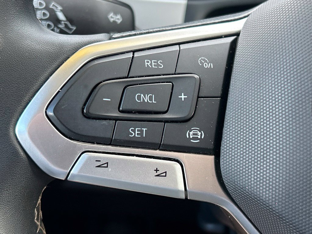 Used 2023 Volkswagen Atlas SE FWD image 26