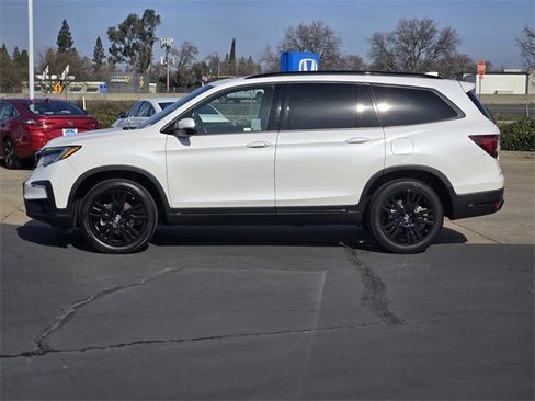 Used 2022 Honda Pilot Black Edition image 7