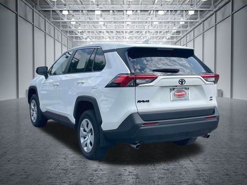 Certified 2023 Toyota RAV4 LE AWD/4WD image 10