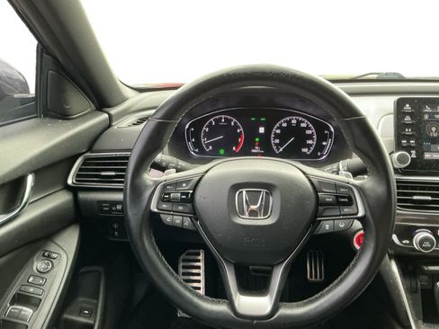 Used 2019 Honda Accord Sport image 11
