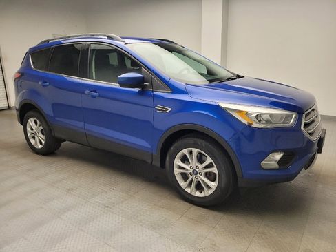 Used 2017 Ford Escape SE w/ Equipment Group 201A AWD/4WD image 11